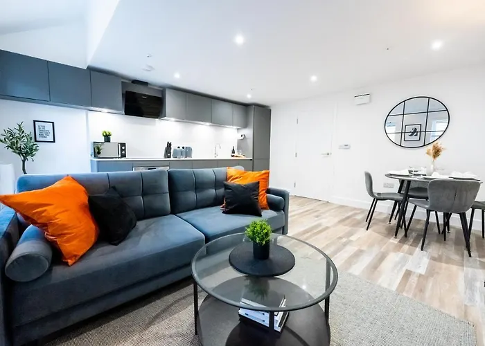 Hosta Group - Prestige 1 Bed Apartment - The Orange