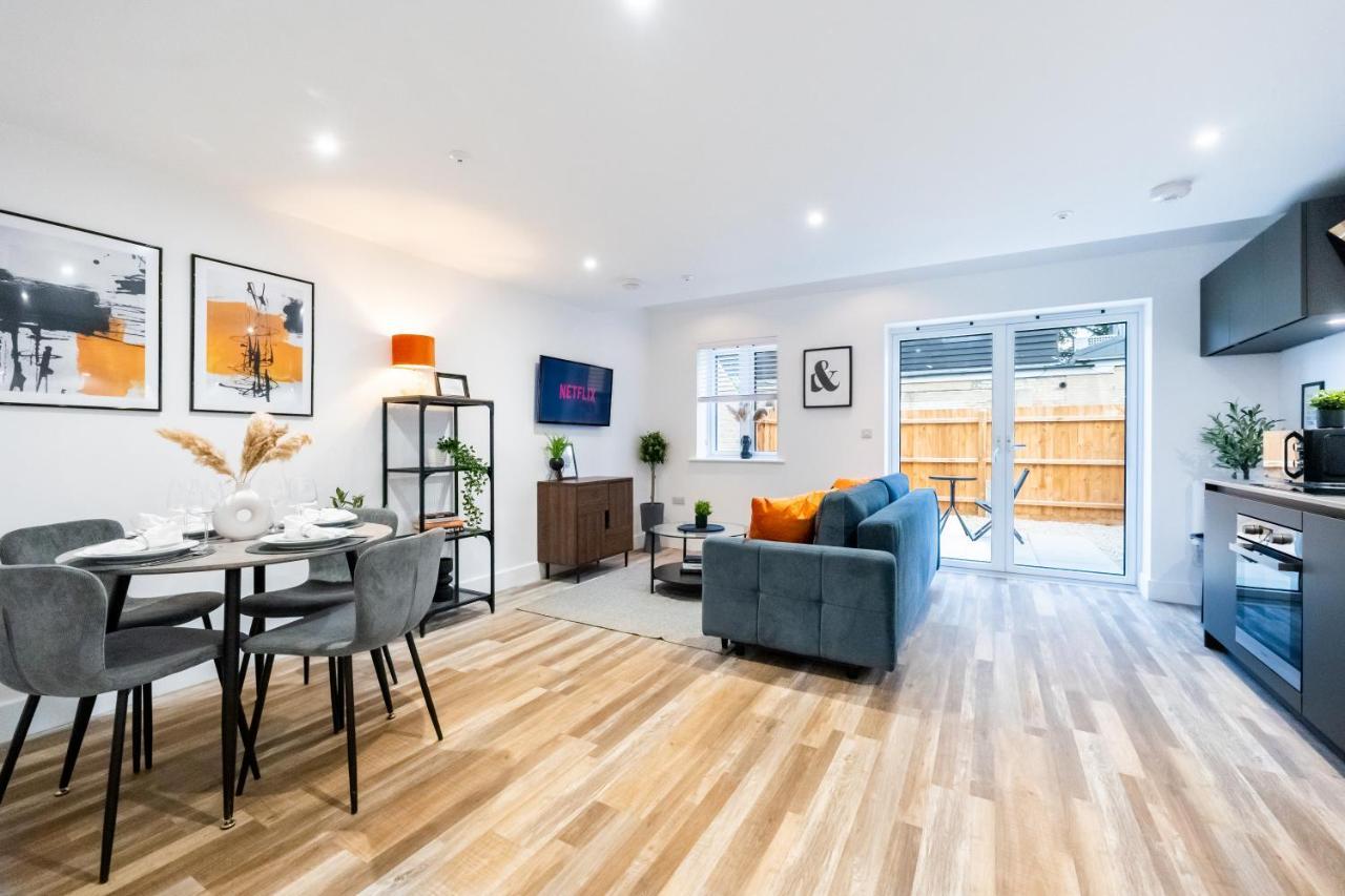 Hosta Group - Prestige 1 Bed - The Orange * Cambridge
